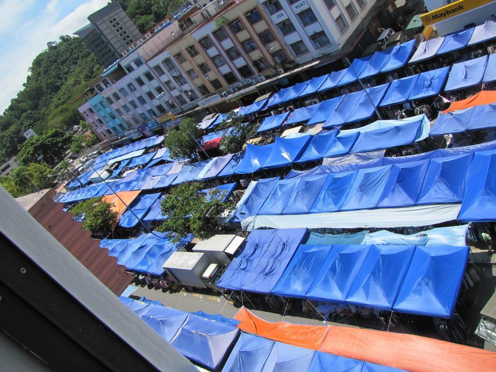 Park Hotel Kota Kinabalu Exteriör bild