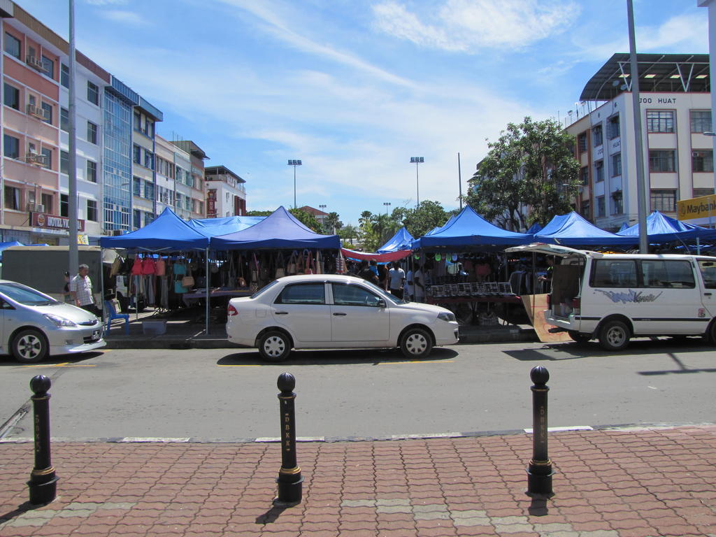 Park Hotel Kota Kinabalu Exteriör bild