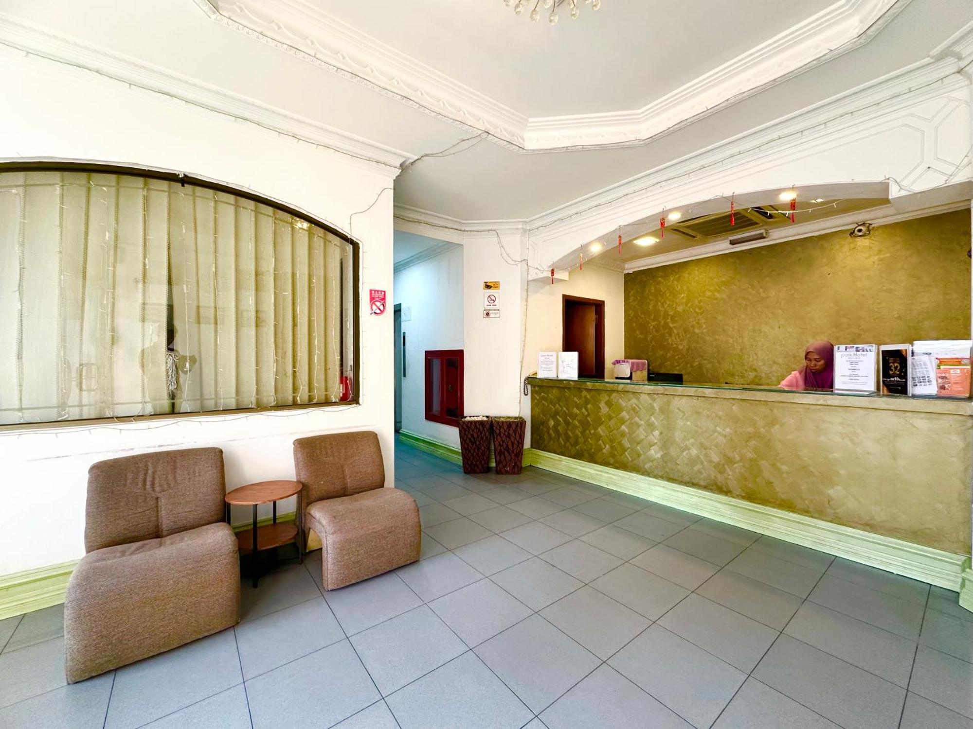 Park Hotel Kota Kinabalu Exteriör bild