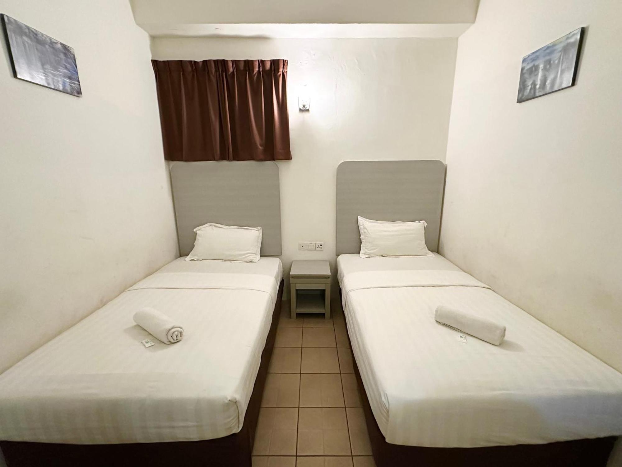 Park Hotel Kota Kinabalu Exteriör bild